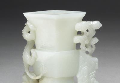 图片[3]-Jade square gu vase, Qing dynasty (1644-1911)-China Archive